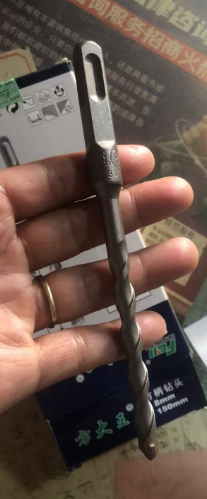 冲击钻头 四角  6厘 *110MM